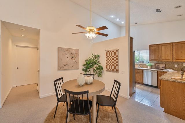 5208 Lincoln Villa Way, Fair Oaks, CA 95628