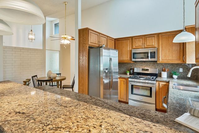 5208 Lincoln Villa Way, Fair Oaks, CA 95628