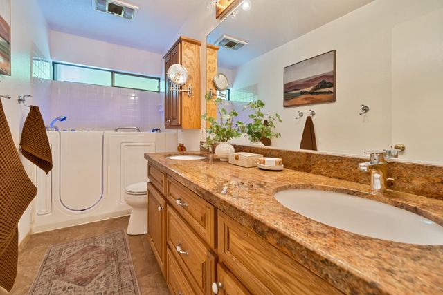 5208 Lincoln Villa Way, Fair Oaks, CA 95628