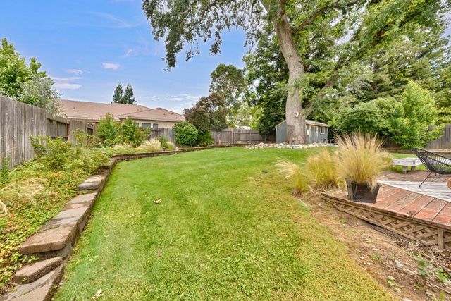 5208 Lincoln Villa Way, Fair Oaks, CA 95628