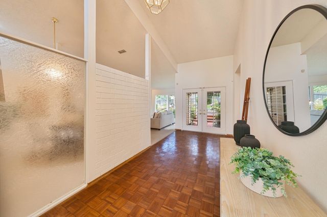 5208 Lincoln Villa Way, Fair Oaks, CA 95628