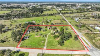 1514 S Persimmon Street, Tomball, TX 77375