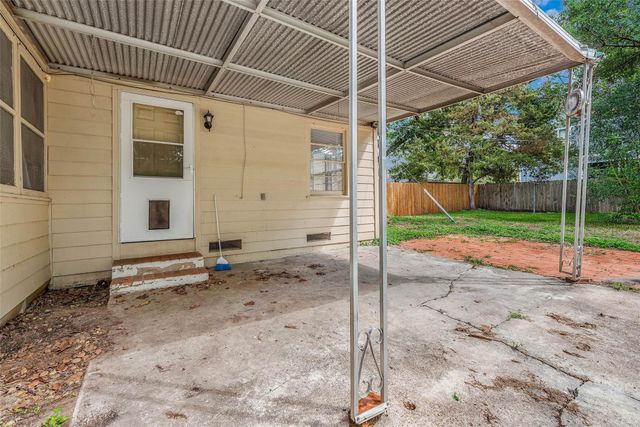 1116 Kettler St, Navasota, TX 77868