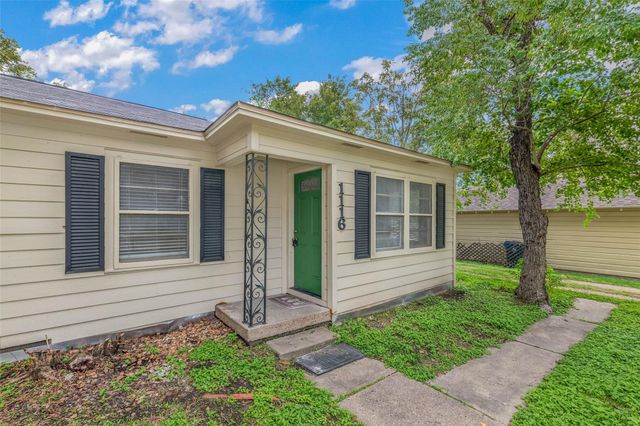 1116 Kettler St, Navasota, TX 77868