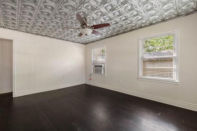 1116 Kettler St, Navasota, TX 77868