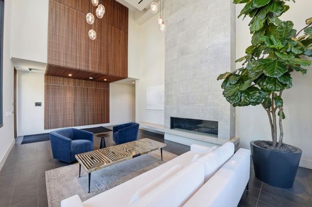 4880 El Camino Real 23, Los Altos, CA 94022