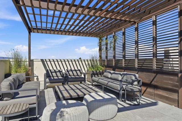 4880 El Camino Real 23, Los Altos, CA 94022