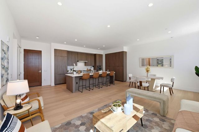 4880 El Camino Real 23, Los Altos, CA 94022