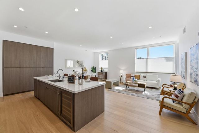 4880 El Camino Real 23, Los Altos, CA 94022