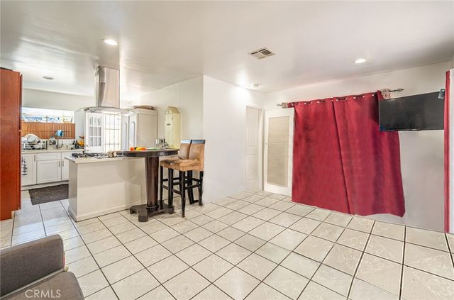 6824 Marcelle Street, Paramount, CA 90723