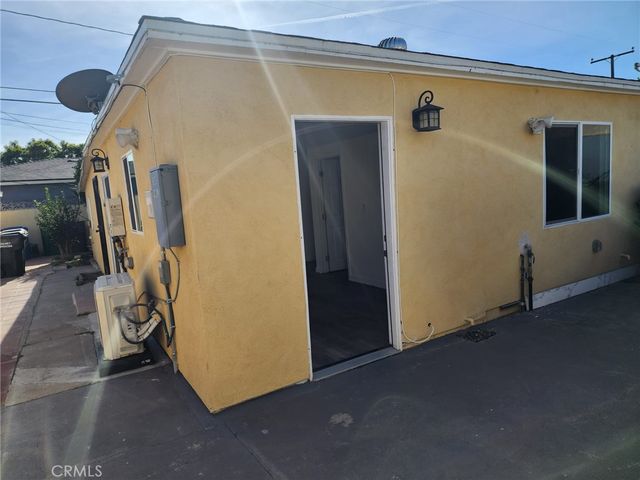 6824 Marcelle Street, Paramount, CA 90723