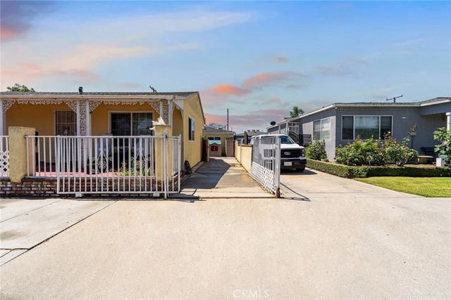 6824 Marcelle Street, Paramount, CA 90723