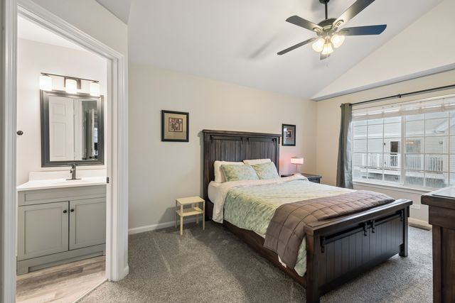 151 Lucerne Court 12-4, Wheeling, IL 60090