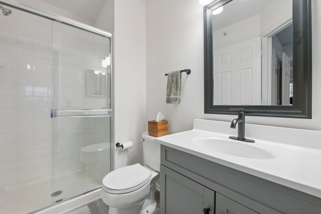 151 Lucerne Court 12-4, Wheeling, IL 60090