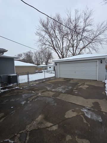 3241 Kenwood Street, Hammond, IN 46323