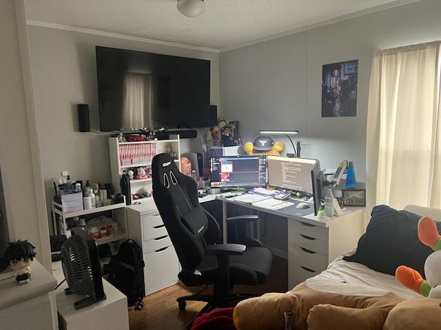 3503 Elaine Avenue, Park City, IL 60085