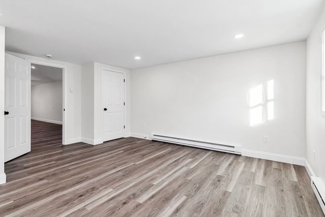 15 Pinewood Rd, Tewksbury, MA 01876