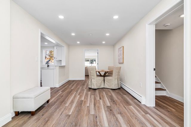 15 Pinewood Rd, Tewksbury, MA 01876