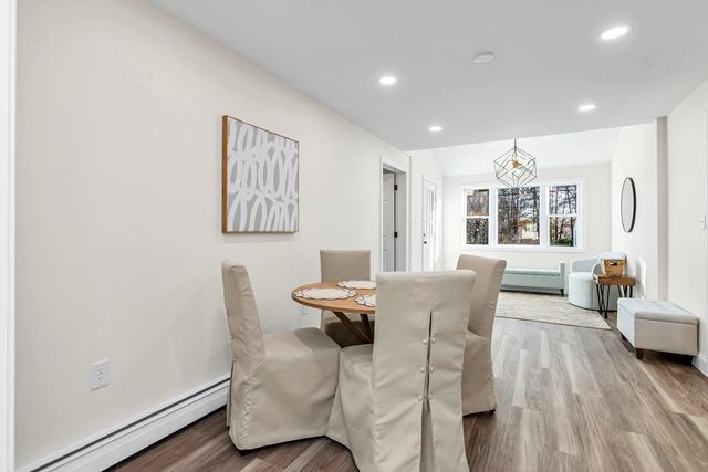 15 Pinewood Rd, Tewksbury, MA 01876