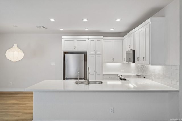 154 Magnolia Cir, Boerne, TX 78006