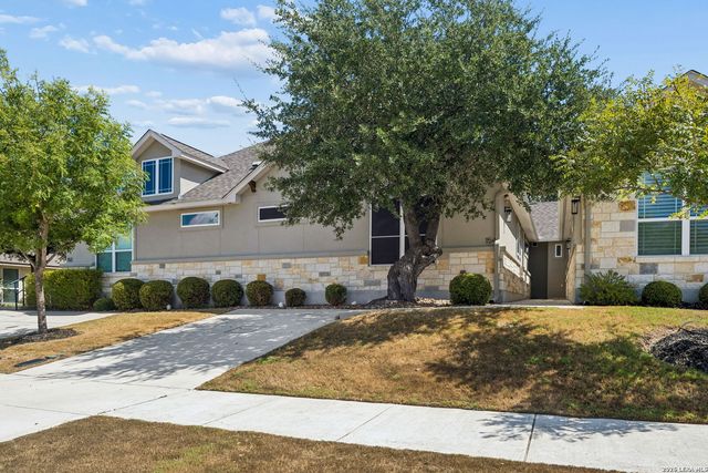 154 Magnolia Cir, Boerne, TX 78006