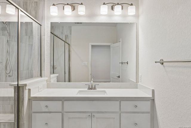 154 Magnolia Cir, Boerne, TX 78006