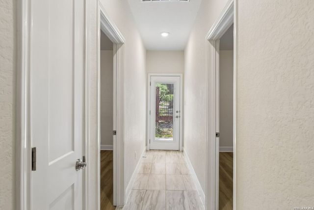 154 Magnolia Cir, Boerne, TX 78006