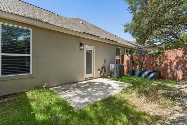 154 Magnolia Cir, Boerne, TX 78006