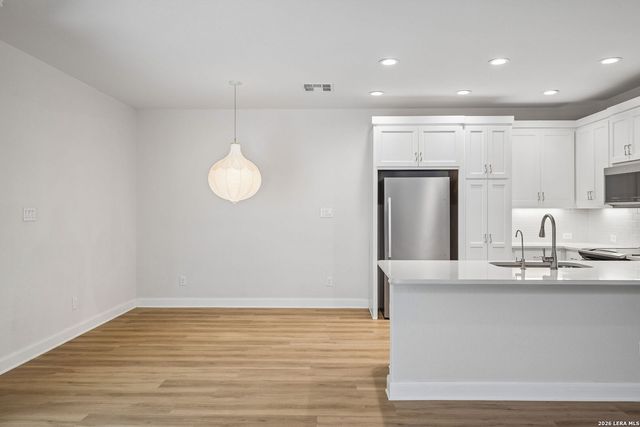 154 Magnolia Cir, Boerne, TX 78006