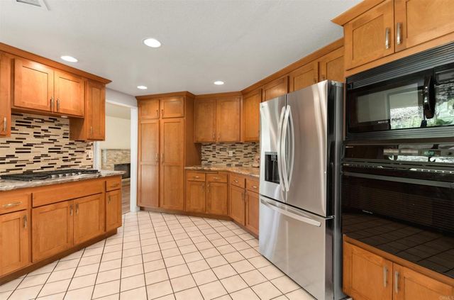 3533 Sarah Ann Dr., Fallbrook, CA 92028