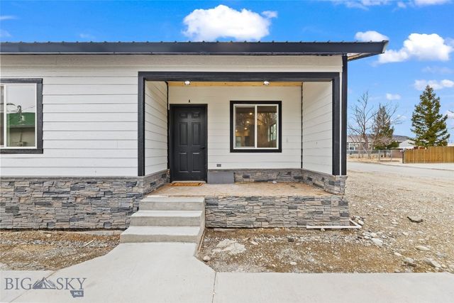 524 N M Street A, Livingston, MT 59047