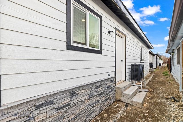 524 N M Street A, Livingston, MT 59047