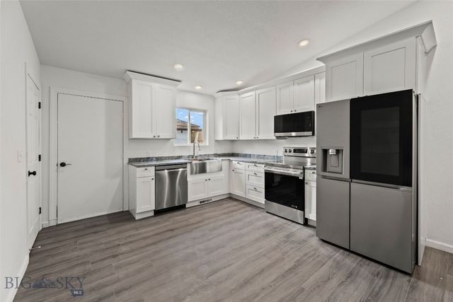 524 N M Street A, Livingston, MT 59047