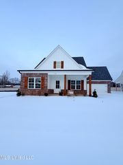 7170 Hickory Grove Road, Walls, MS 38680