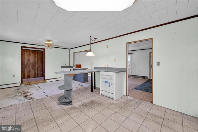 83 SILVERTOWN RD, Jonestown, PA 17038