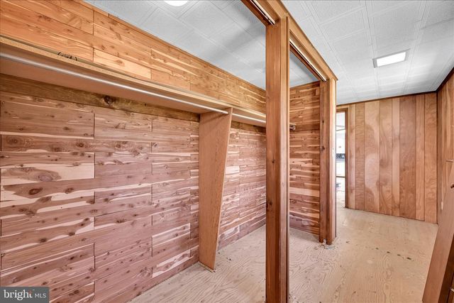 83 SILVERTOWN RD, Jonestown, PA 17038