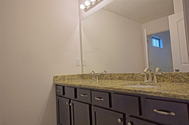 11918 WINTERSET COVE DRIVE, Riverview, FL 33579