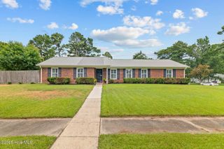 120 Silver Leaf Drive, Jacksonville, NC 28546