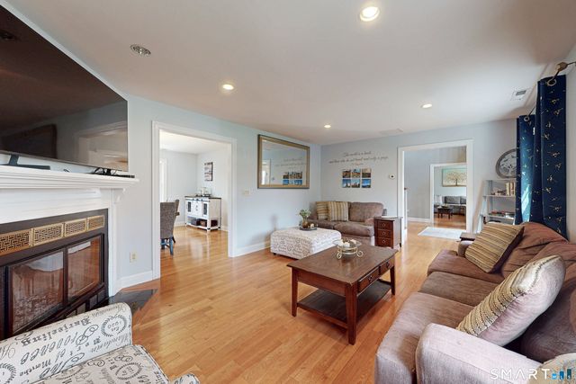 16-A Westview Trail, New Fairfield, CT 06812