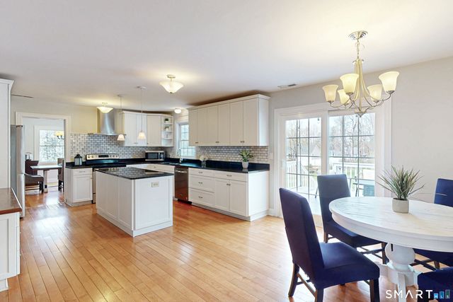 16-A Westview Trail, New Fairfield, CT 06812