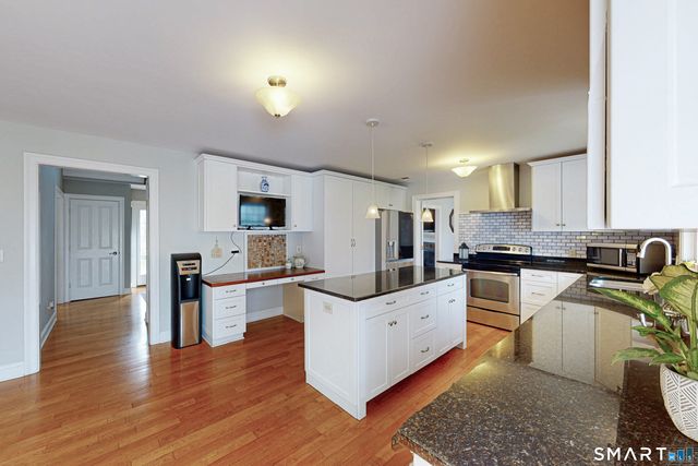 16-A Westview Trail, New Fairfield, CT 06812