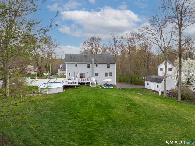 16-A Westview Trail, New Fairfield, CT 06812