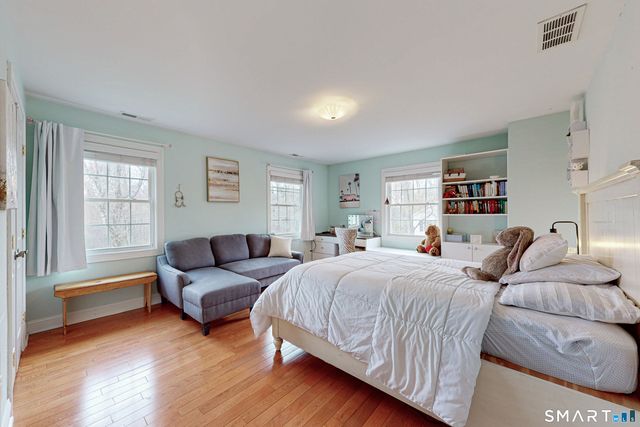 16-A Westview Trail, New Fairfield, CT 06812