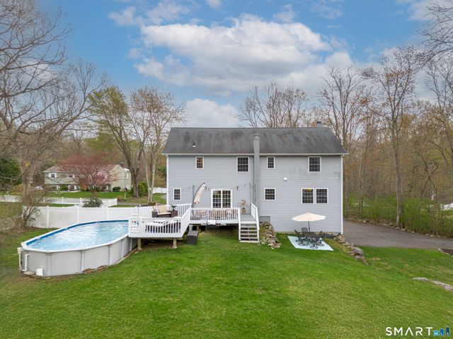 16-A Westview Trail, New Fairfield, CT 06812