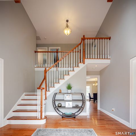 16-A Westview Trail, New Fairfield, CT 06812