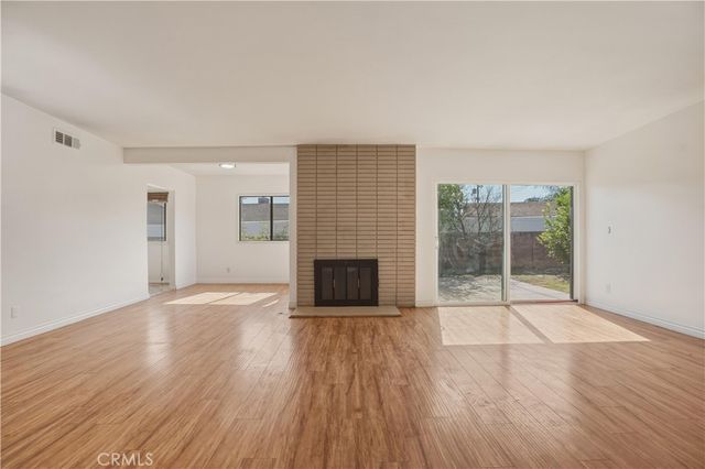 14808 Aztec, Sylmar, CA 91342