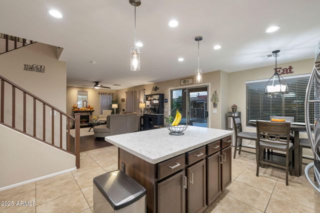 7579 W CHARTER OAK Road, Peoria, AZ 85381