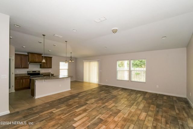 8831 WESTON LIVING Way, Jacksonville, FL 32222