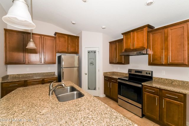 8831 WESTON LIVING Way, Jacksonville, FL 32222
