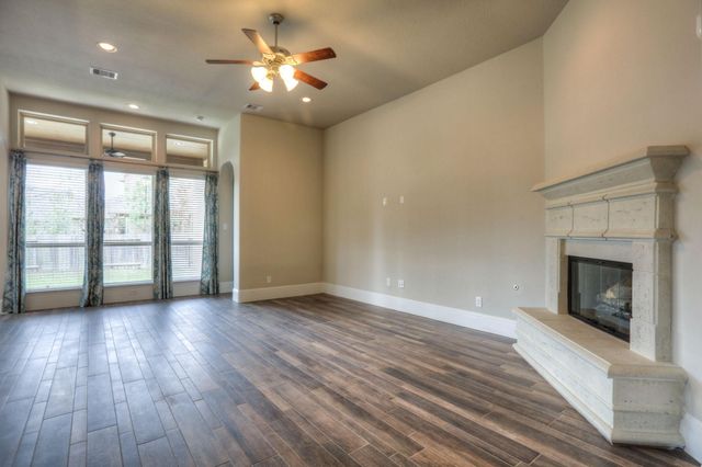 19 Cohasset Place, Tomball, TX 77375